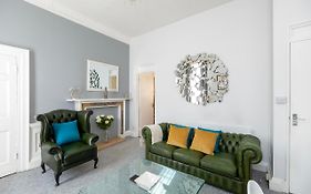 Super City Centre Apartment - Two Bedrooms, Perfect Location