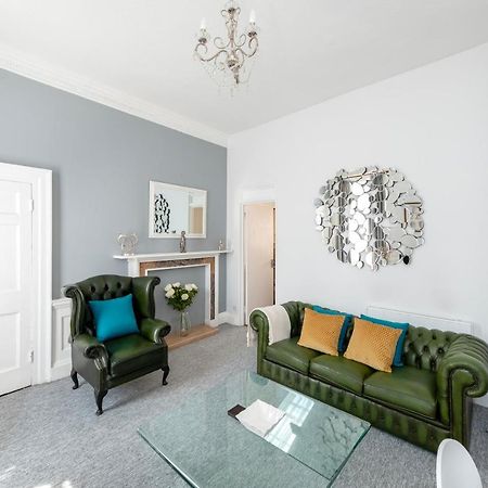Super City Centre Apartment - Two Bedrooms, Perfect Location Bath Exterior photo
