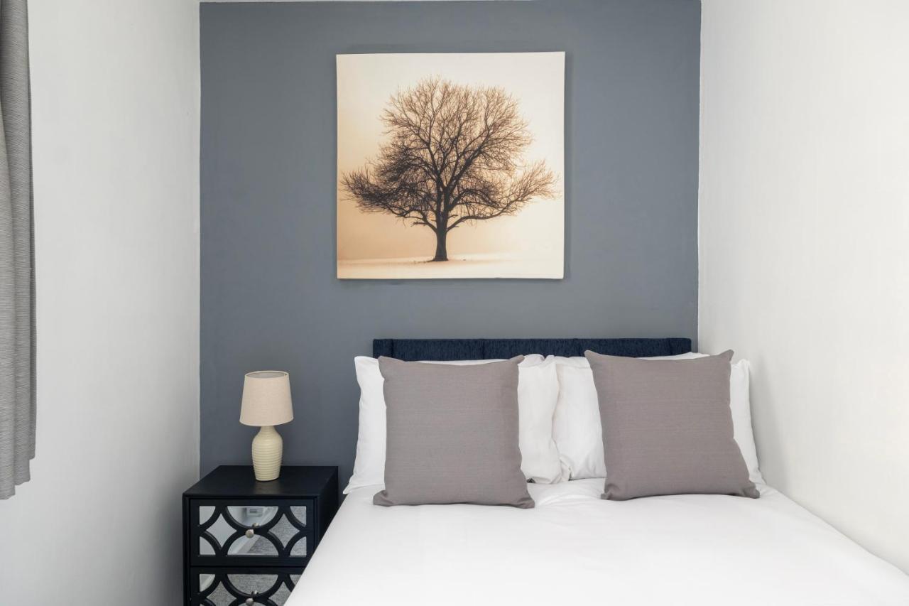 Super City Centre Apartment - Two Bedrooms, Perfect Location Bath Exterior photo