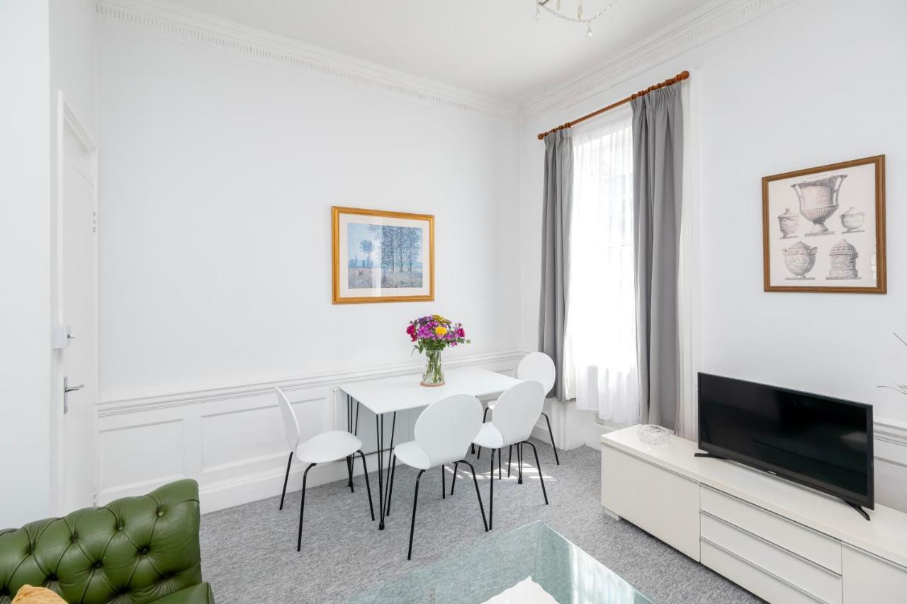 Super City Centre Apartment - Two Bedrooms, Perfect Location Bath Exterior photo